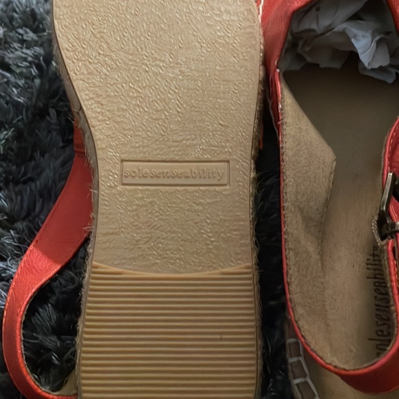 Ladies orange sandals - Picture 4 of 8